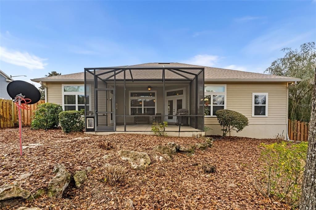 For Sale: $485,000 (3 beds, 2 baths, 1952 Square Feet)