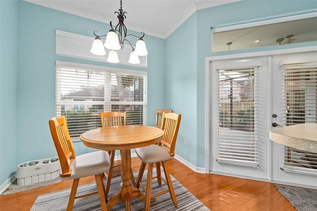 For Sale: $485,000 (3 beds, 2 baths, 1952 Square Feet)