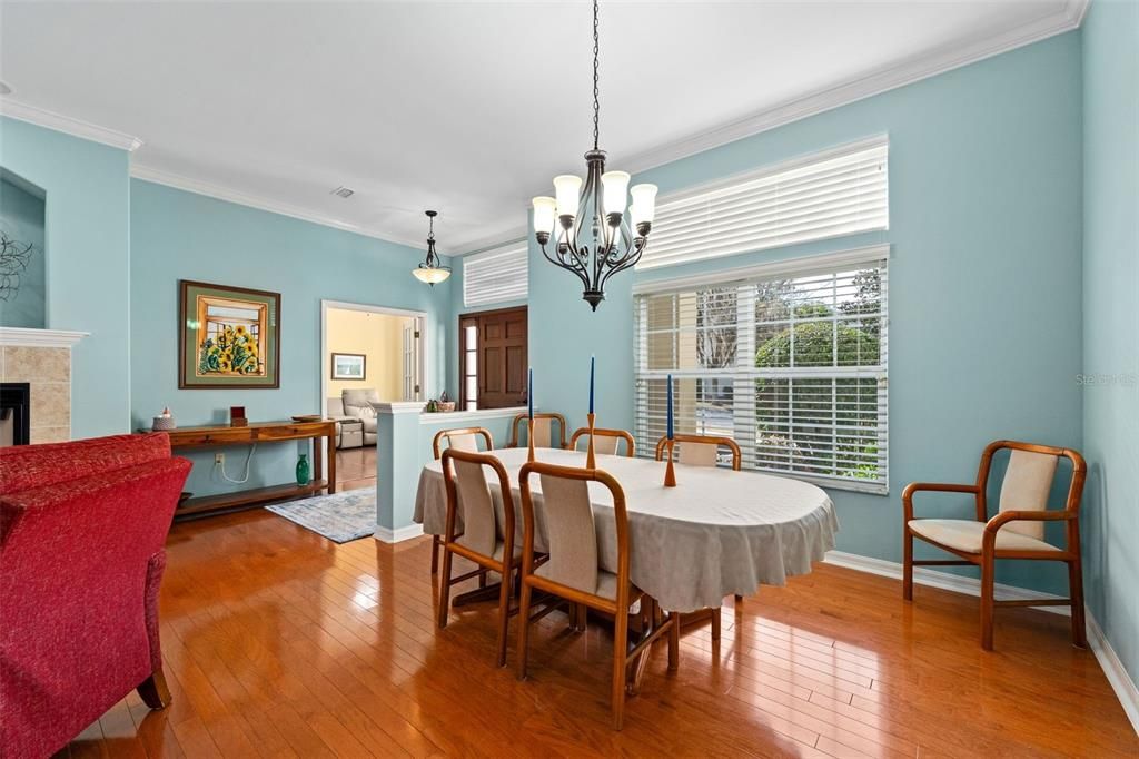 For Sale: $485,000 (3 beds, 2 baths, 1952 Square Feet)