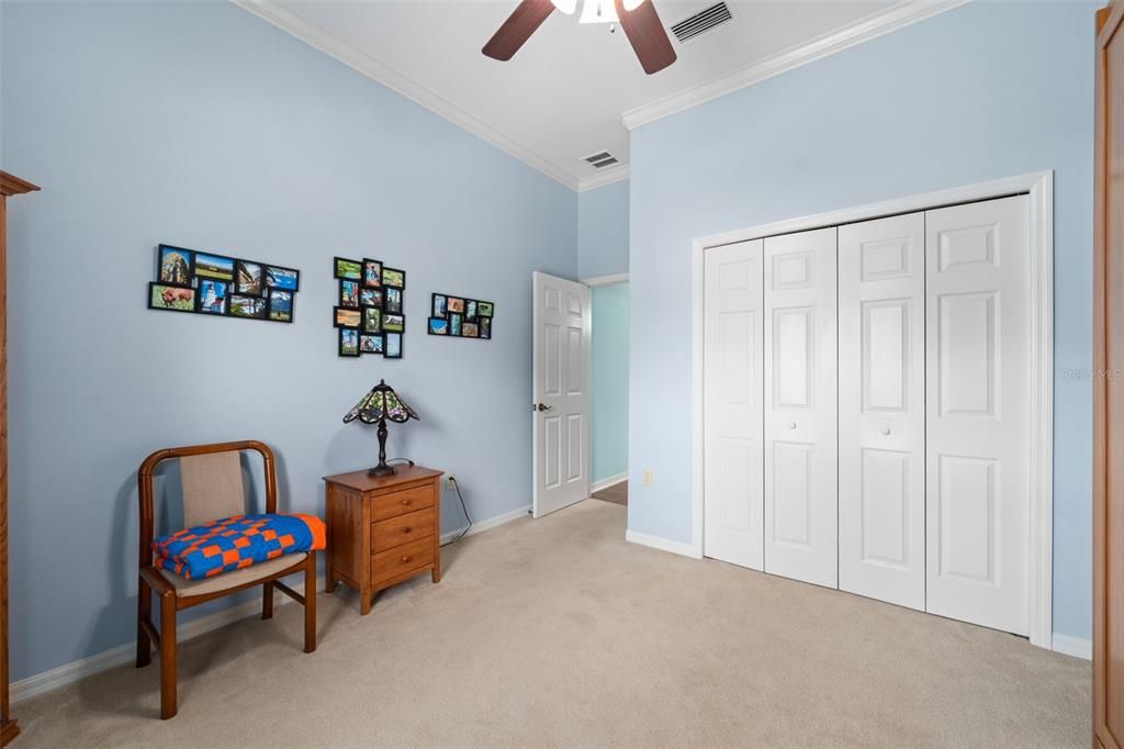 For Sale: $485,000 (3 beds, 2 baths, 1952 Square Feet)