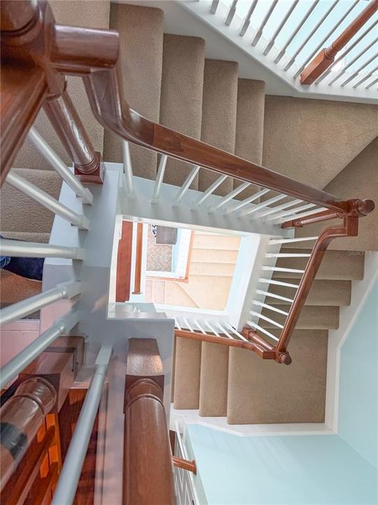 На продажу: $950,000 (5 спален, 4 ванн, 3522 Квадратных фут)