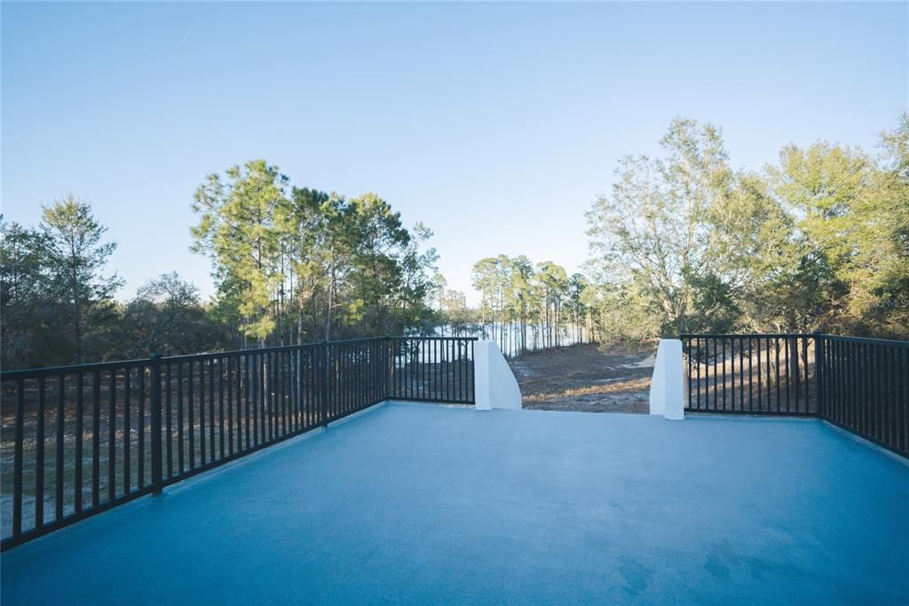 For Sale: $1,590,000 (5 beds, 2 baths, 3600 Square Feet)