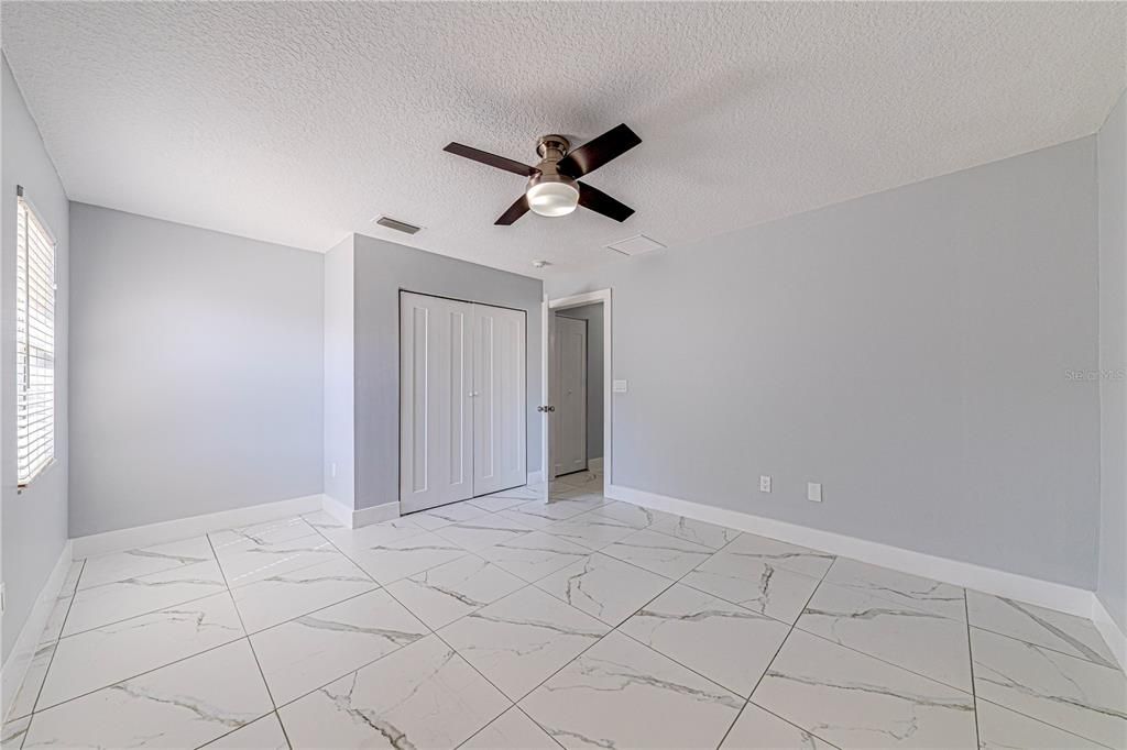 En Venta: $189,900 (2 camas, 2 baños, 1250 Pies cuadrados)