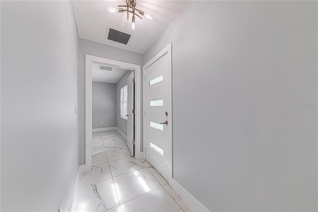 En Venta: $189,900 (2 camas, 2 baños, 1250 Pies cuadrados)