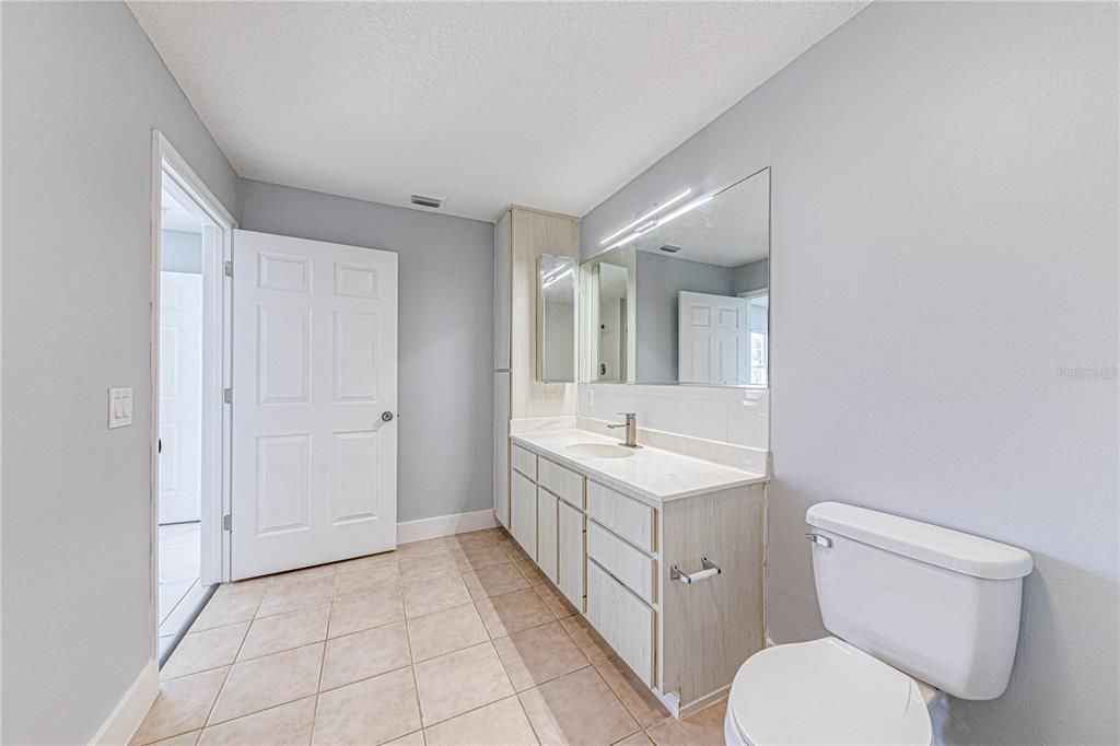 En Venta: $189,900 (2 camas, 2 baños, 1250 Pies cuadrados)