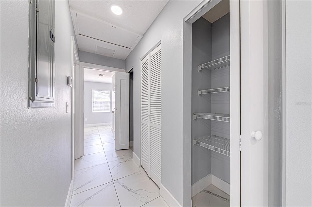 En Venta: $189,900 (2 camas, 2 baños, 1250 Pies cuadrados)