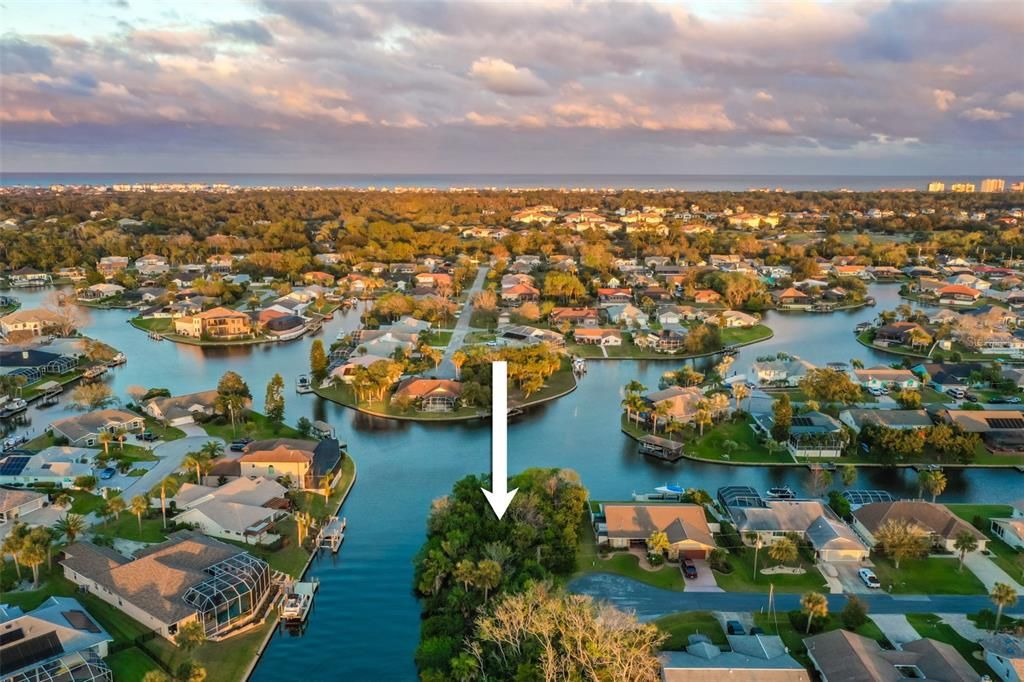 En Venta: $425,000 (0.30 acres)
