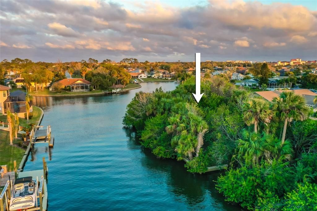 En Venta: $425,000 (0.30 acres)