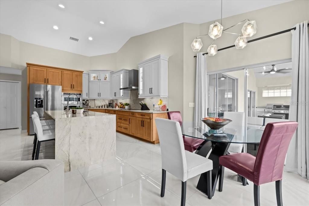 For Sale: $799,990 (4 beds, 3 baths, 2889 Square Feet)