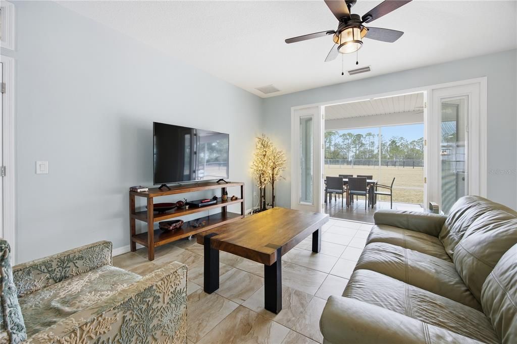 For Sale: $1,200,000 (5 beds, 3 baths, 3502 Square Feet)