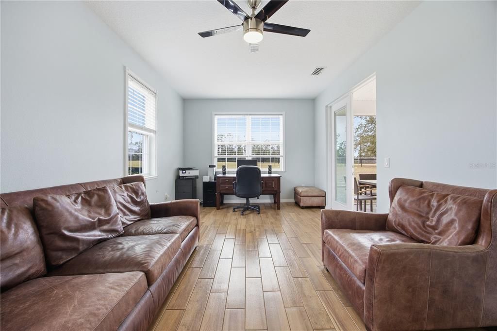 For Sale: $1,200,000 (5 beds, 3 baths, 3502 Square Feet)