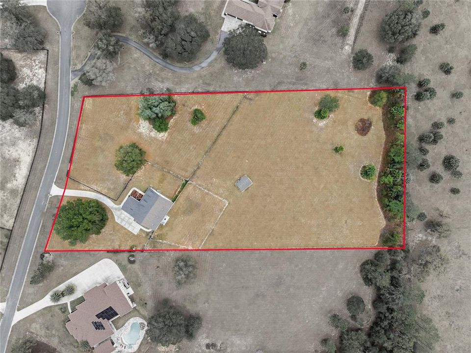 For Sale: $1,200,000 (5 beds, 3 baths, 3502 Square Feet)