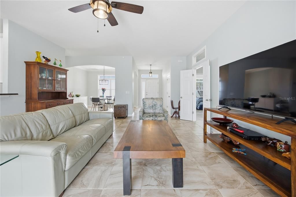 For Sale: $1,200,000 (5 beds, 3 baths, 3502 Square Feet)