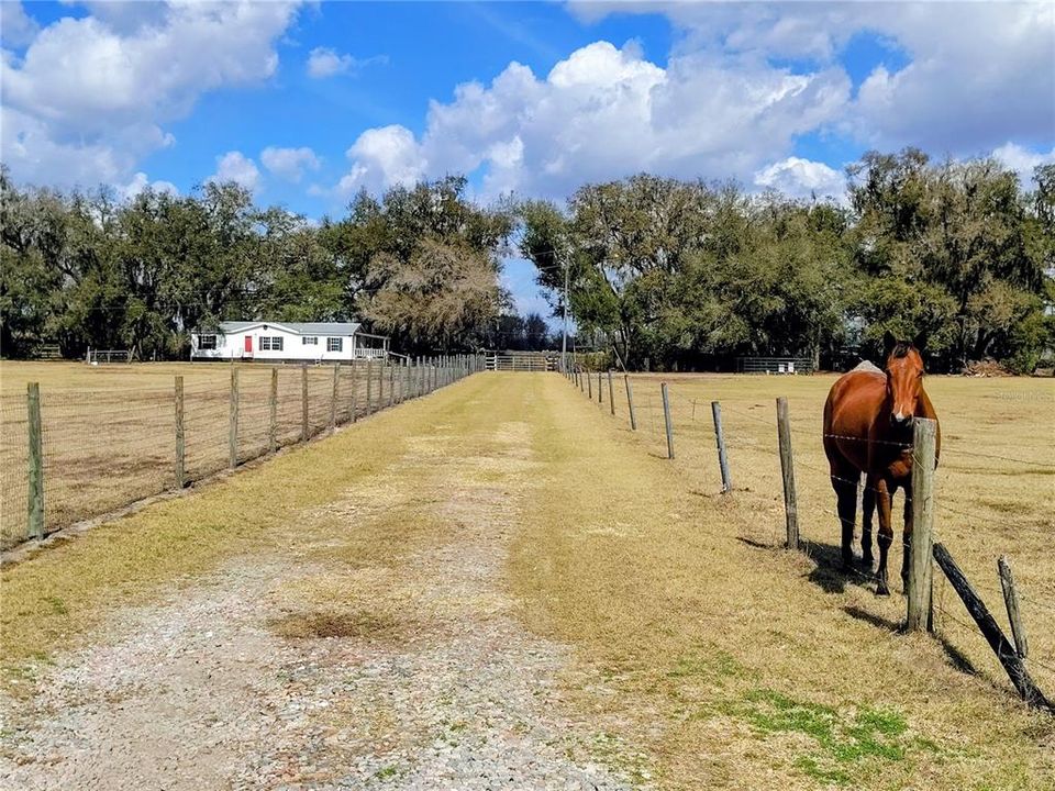 En Venta: $336,000 (3 camas, 2 baños, 1404 Pies cuadrados)