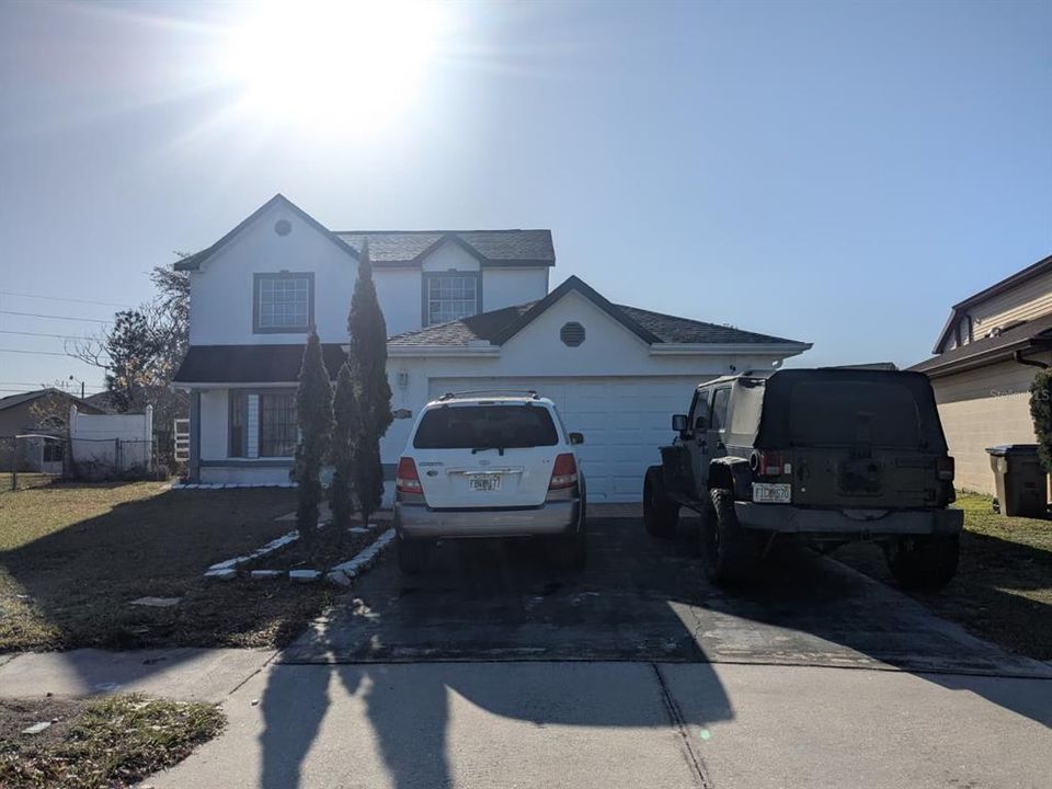 Active With Contract: $410,000 (4 beds, 3 baths, 1916 Square Feet)