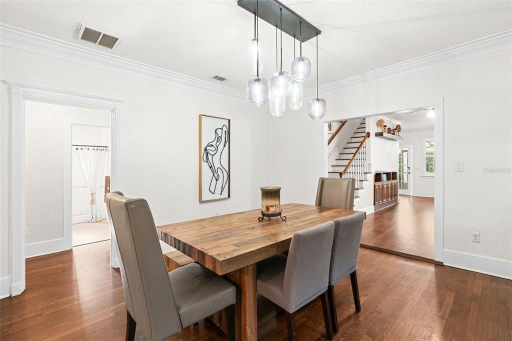 For Sale: $969,000 (4 beds, 3 baths, 2692 Square Feet)
