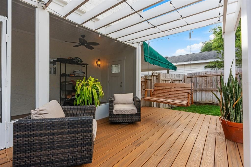 For Sale: $969,000 (4 beds, 3 baths, 2692 Square Feet)
