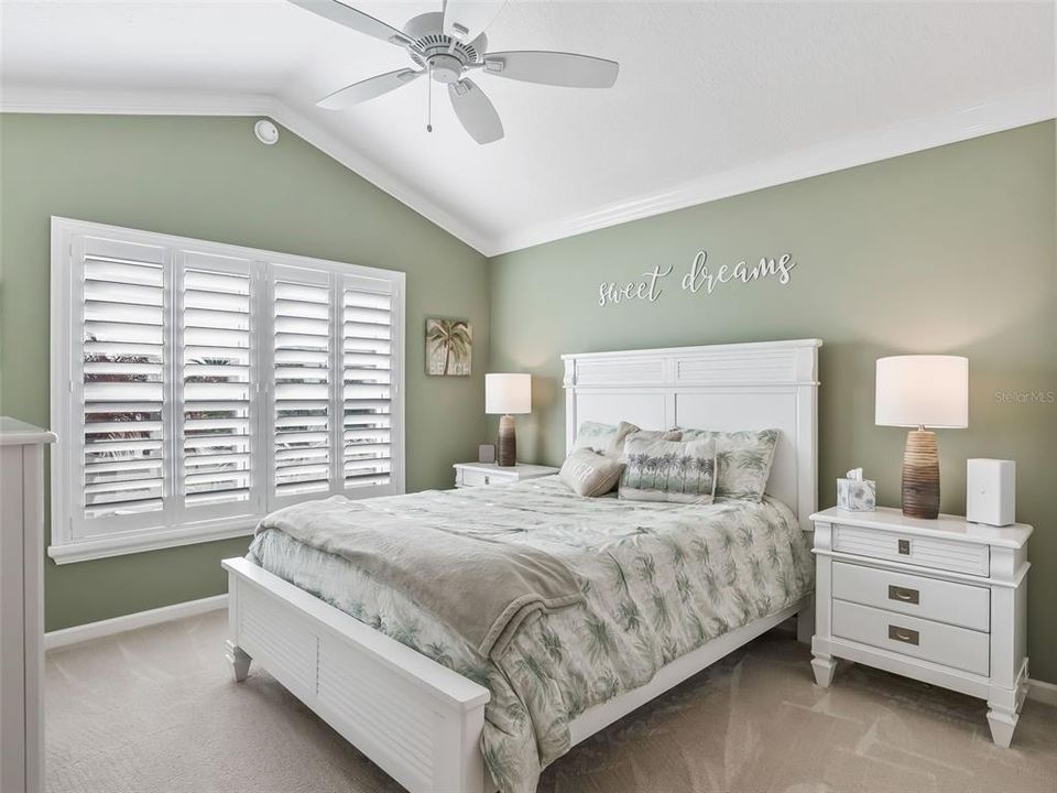 Active With Contract: $679,900 (3 beds, 3 baths, 1905 Square Feet)