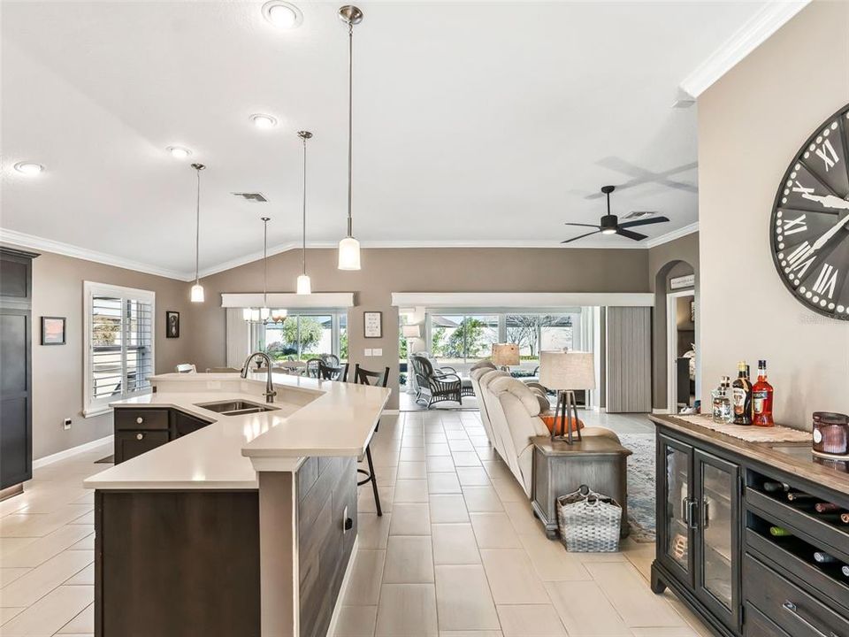 Active With Contract: $679,900 (3 beds, 3 baths, 1905 Square Feet)