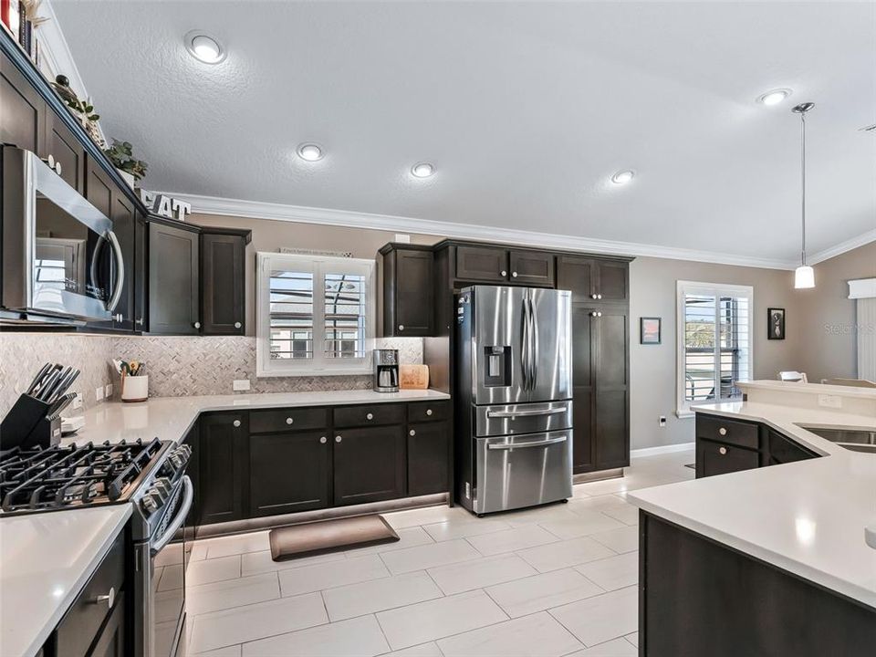 Active With Contract: $679,900 (3 beds, 3 baths, 1905 Square Feet)