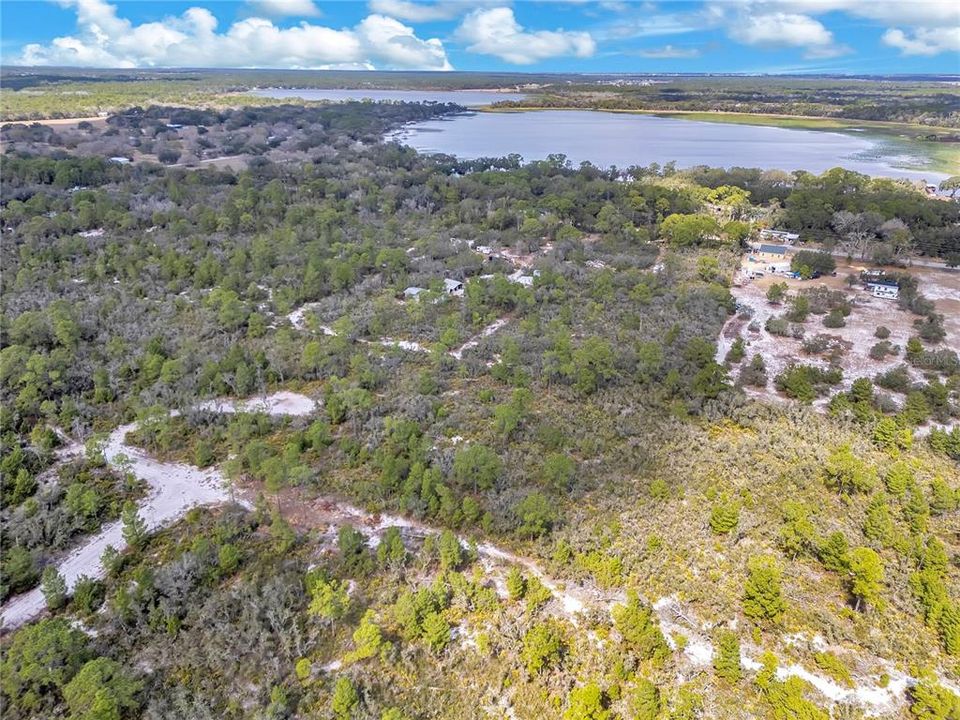 待售: $39,000 (1.25 acres)