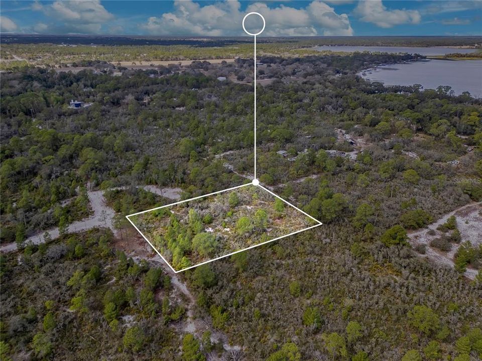 待售: $39,000 (1.25 acres)