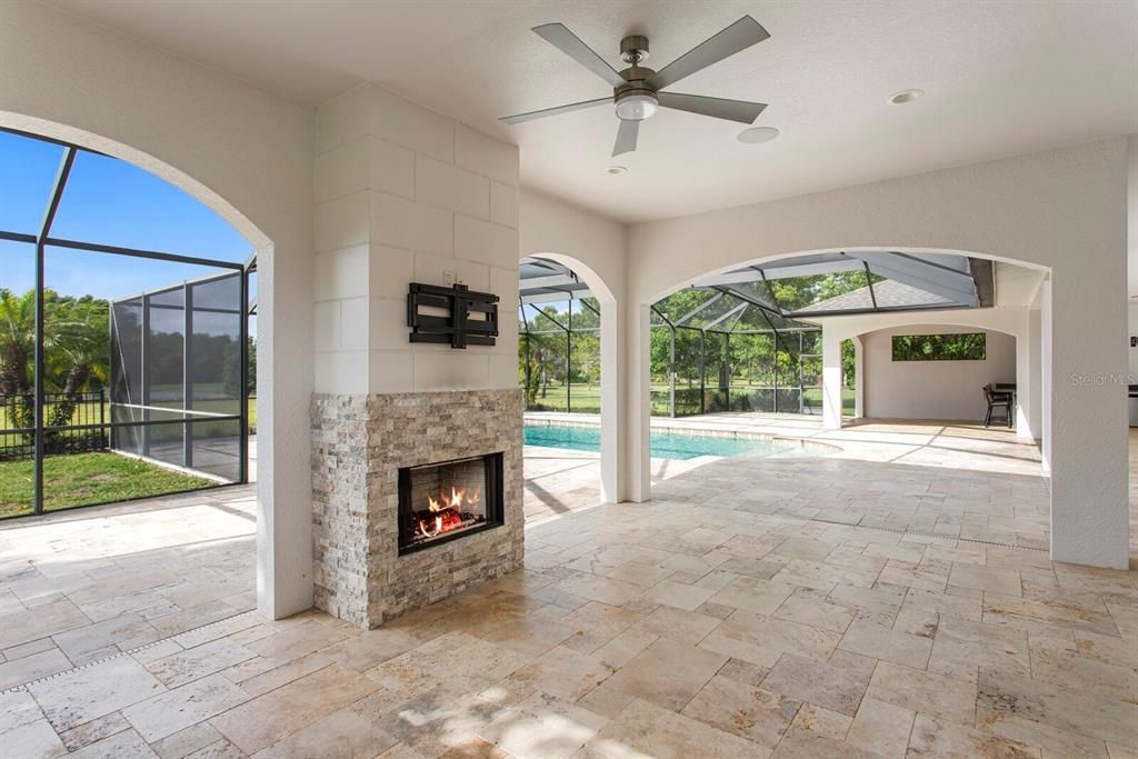 For Sale: $2,625,000 (4 beds, 4 baths, 5059 Square Feet)