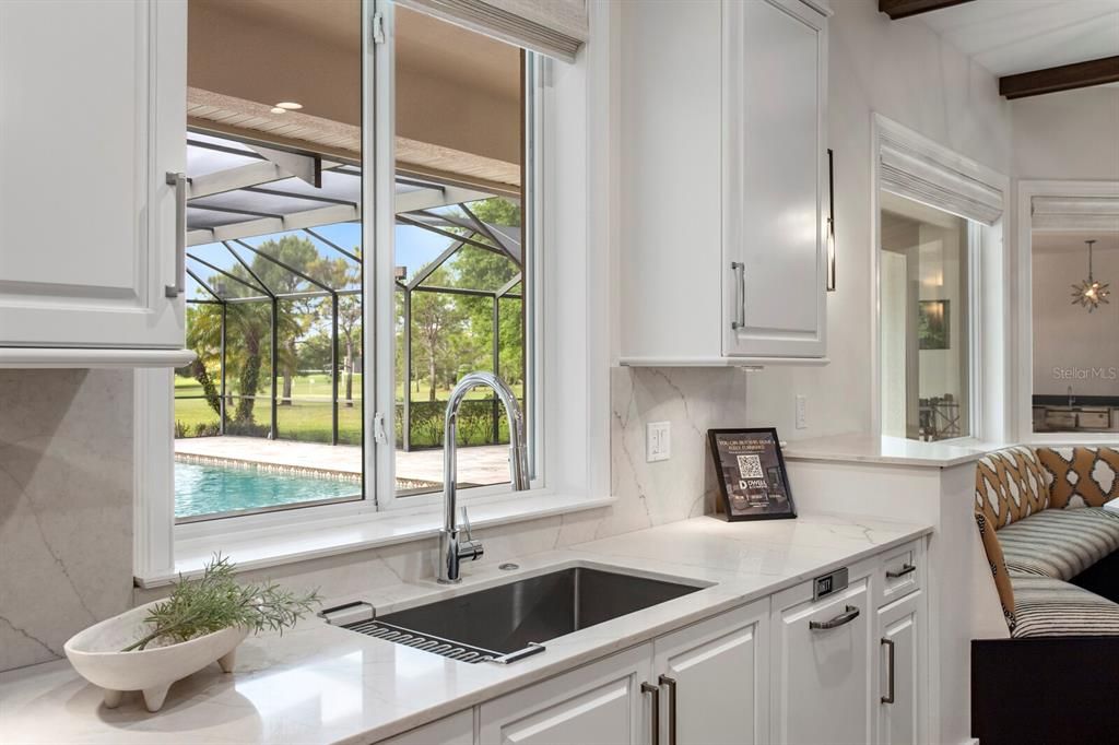 For Sale: $2,625,000 (4 beds, 4 baths, 5059 Square Feet)