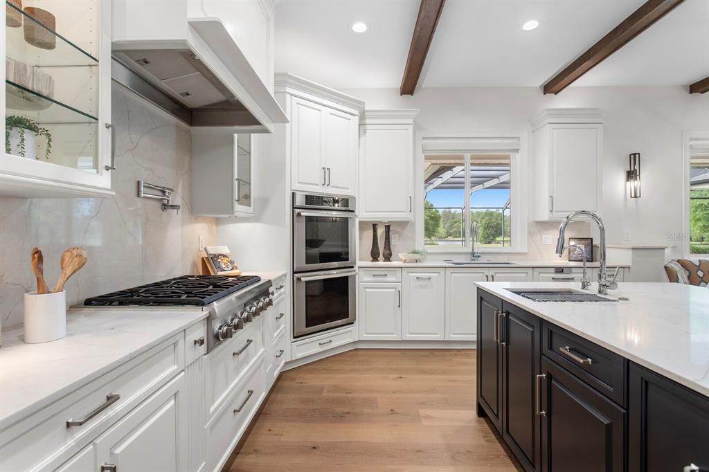 For Sale: $2,625,000 (4 beds, 4 baths, 5059 Square Feet)