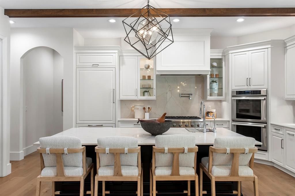 For Sale: $2,625,000 (4 beds, 4 baths, 5059 Square Feet)