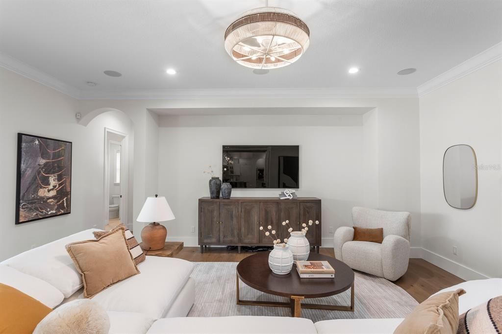 For Sale: $2,625,000 (4 beds, 4 baths, 5059 Square Feet)