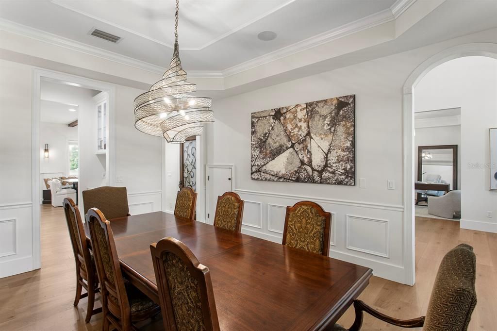 For Sale: $2,625,000 (4 beds, 4 baths, 5059 Square Feet)