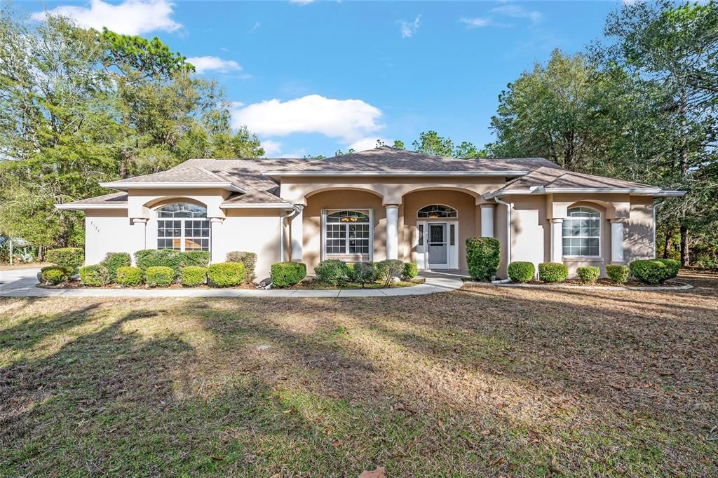 Active With Contract: $489,000 (4 beds, 2 baths, 2604 Square Feet)