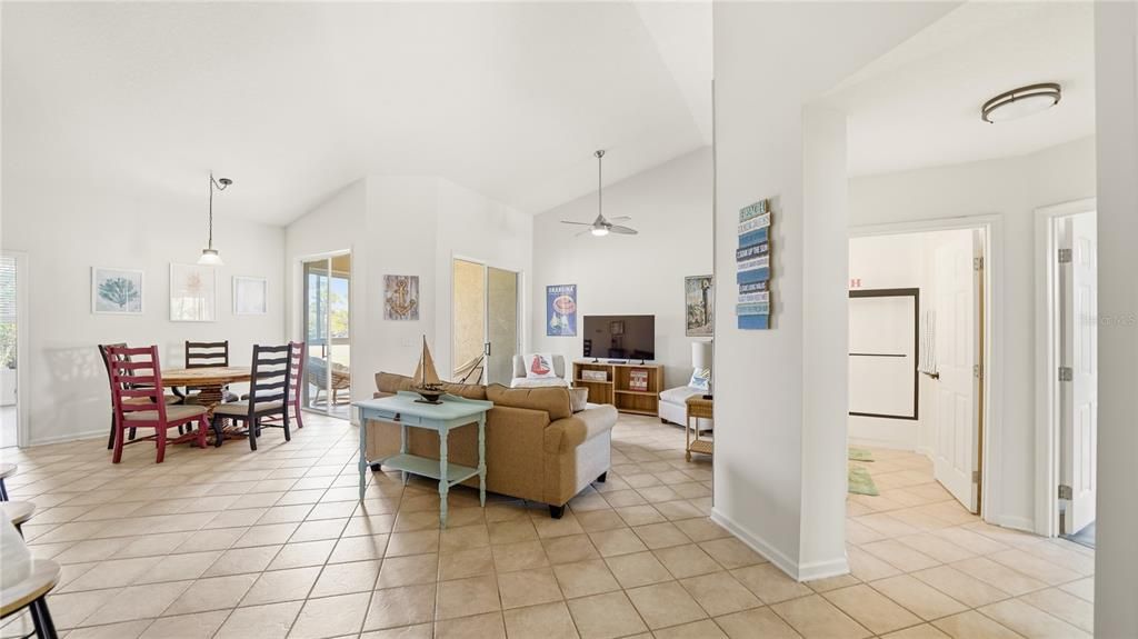 For Sale: $249,900 (3 beds, 2 baths, 1428 Square Feet)