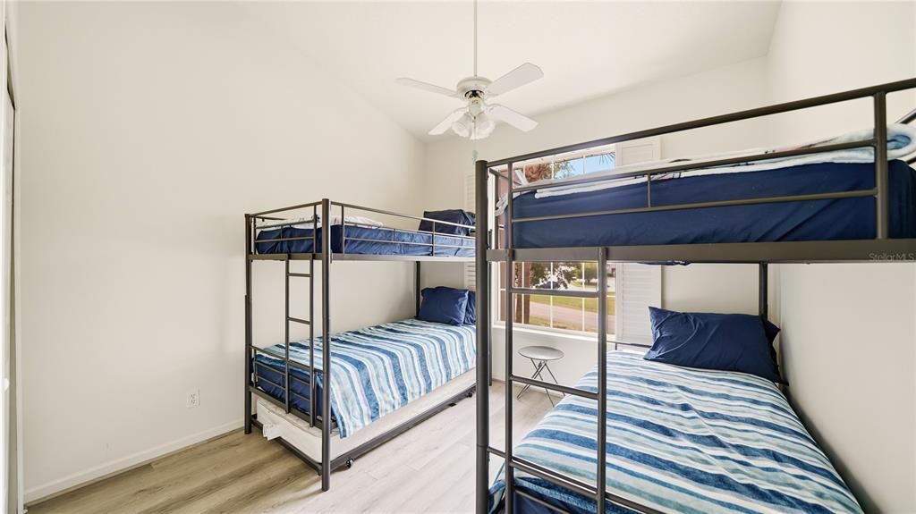 For Sale: $249,900 (3 beds, 2 baths, 1428 Square Feet)