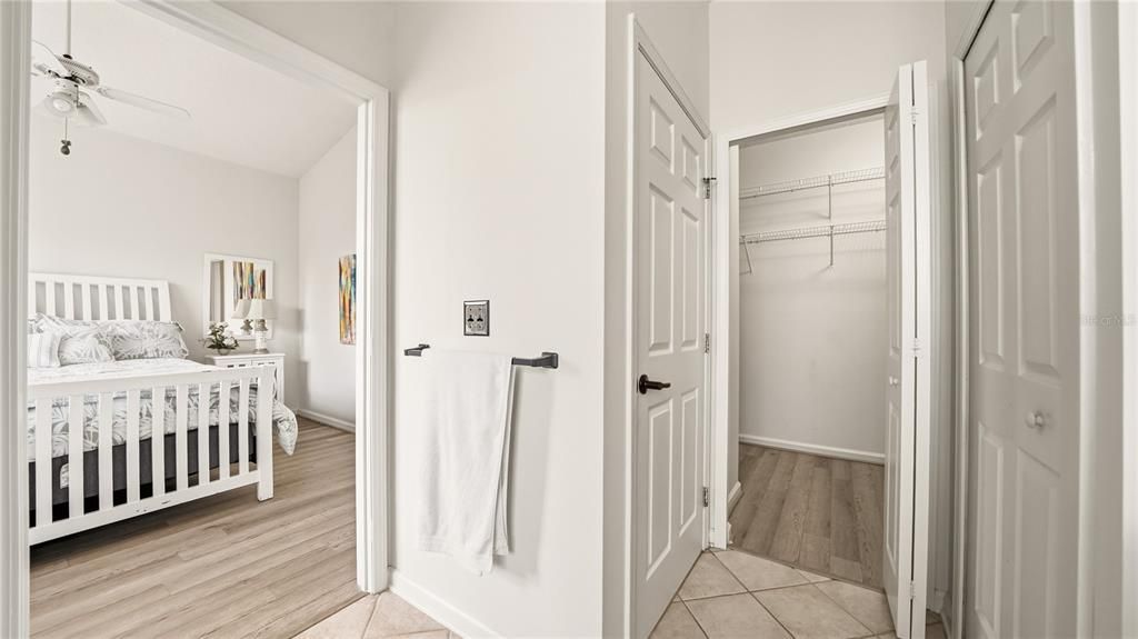 For Sale: $249,900 (3 beds, 2 baths, 1428 Square Feet)