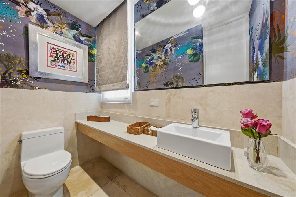 Active With Contract: $2,850,000 (4 beds, 4 baths, 2936 Square Feet)