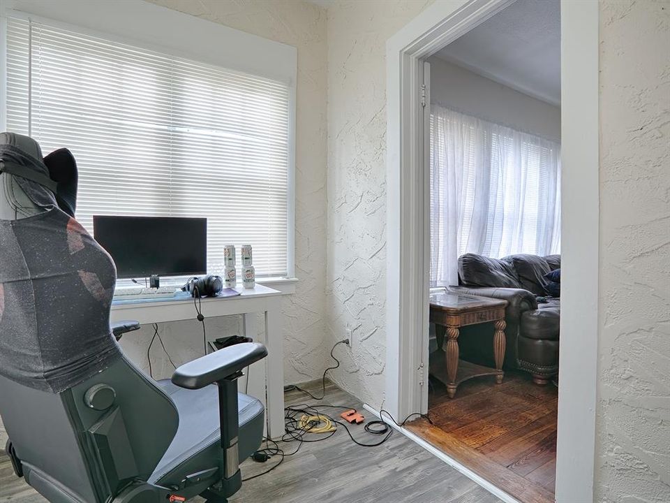 待售: $980,000 (13 贝兹, 0 浴室, 5203 平方英尺)