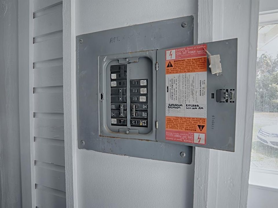 待售: $980,000 (13 贝兹, 0 浴室, 5203 平方英尺)