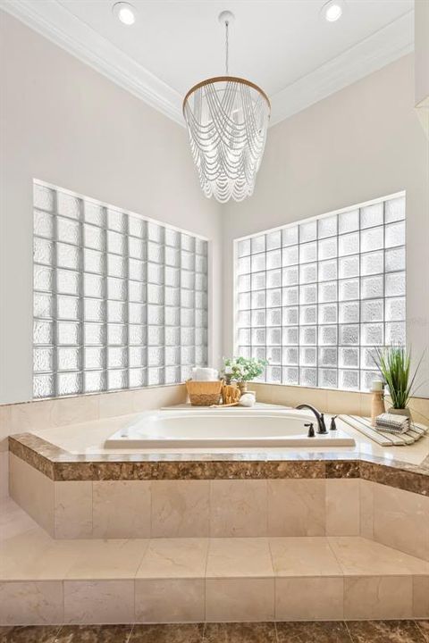 For Sale: $3,749,000 (4 beds, 5 baths, 6367 Square Feet)