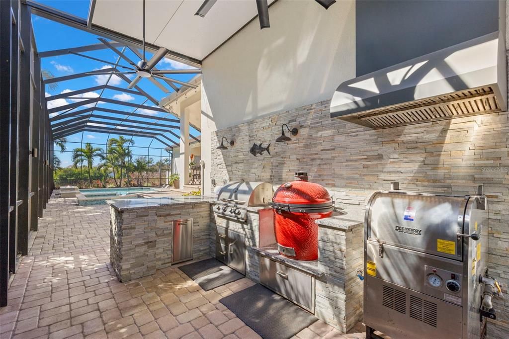 For Sale: $3,749,000 (4 beds, 5 baths, 6367 Square Feet)