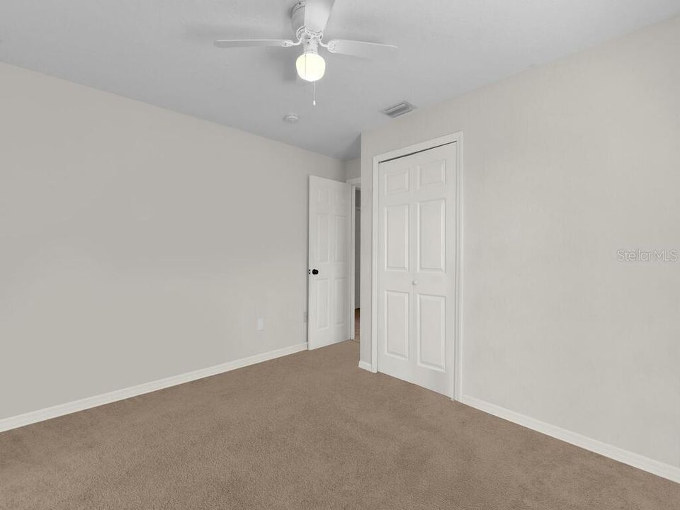 待售: $449,000 (6 贝兹, 0 浴室, 2382 平方英尺)