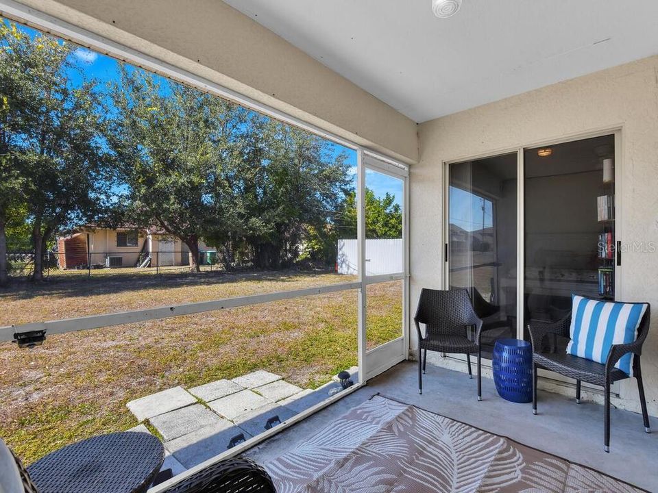 待售: $449,000 (6 贝兹, 0 浴室, 2382 平方英尺)