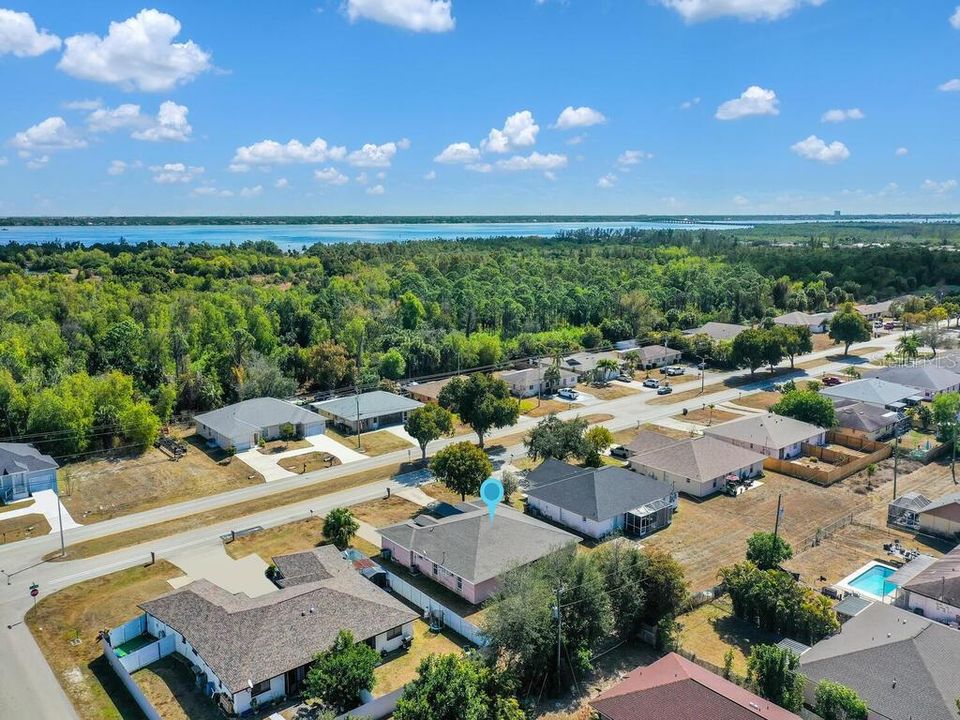 待售: $449,000 (6 贝兹, 0 浴室, 2382 平方英尺)