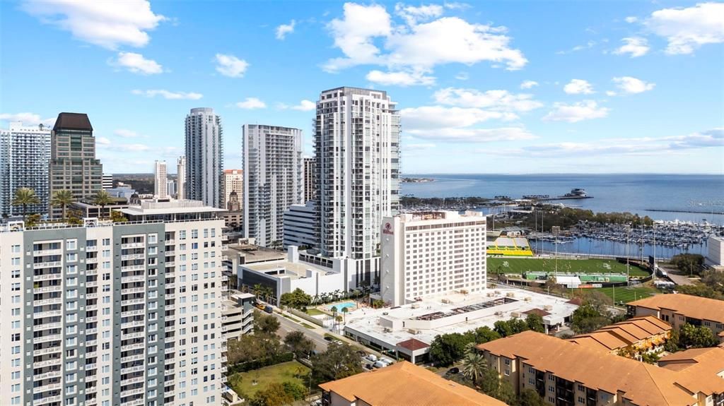 В аренду: $14,500 (3 спален, 4 ванн, 2712 Квадратных фут)