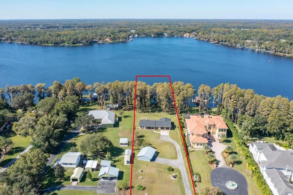 Недавно продано: $1,450,000 (3 спален, 2 ванн, 1828 Квадратных фут)