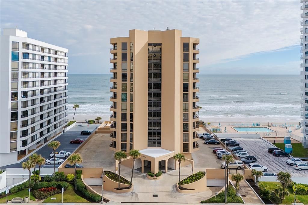 Activo con contrato: $284,000 (1 camas, 1 baños, 974 Pies cuadrados)