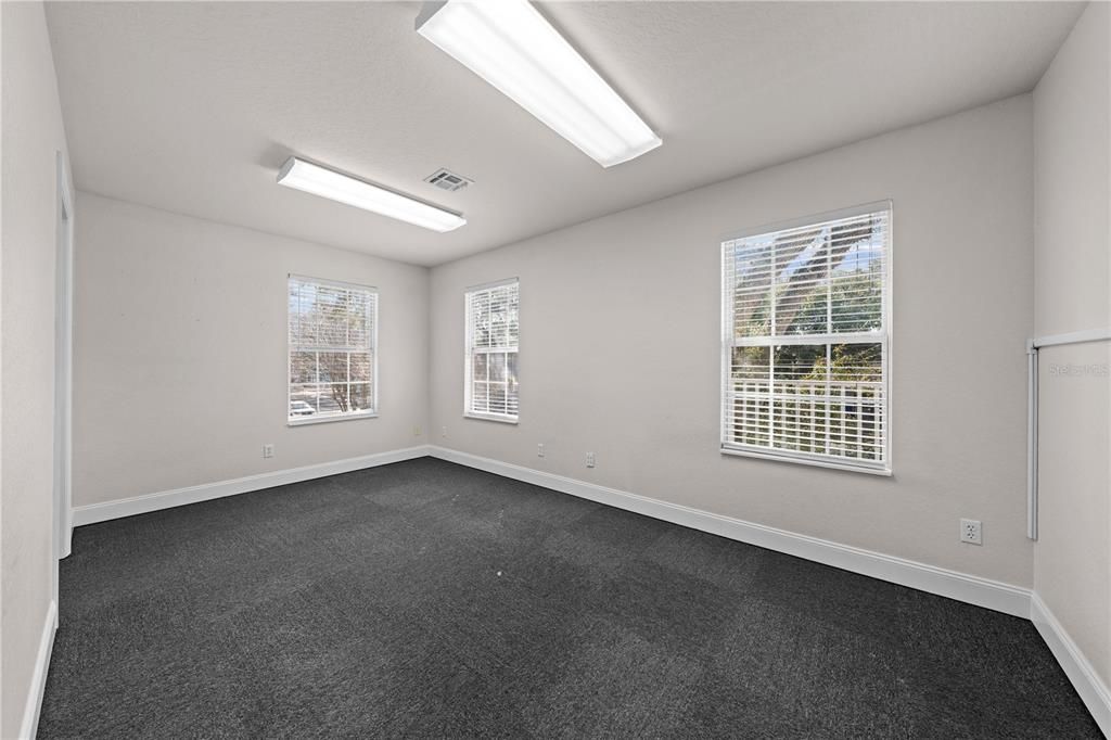 For Sale: $999,999 (0 beds, 0 baths, 4140 Square Feet)