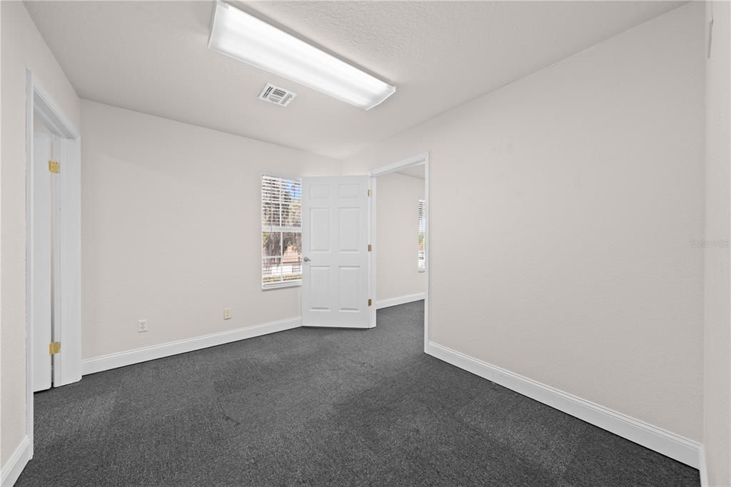 For Sale: $999,999 (0 beds, 0 baths, 4140 Square Feet)