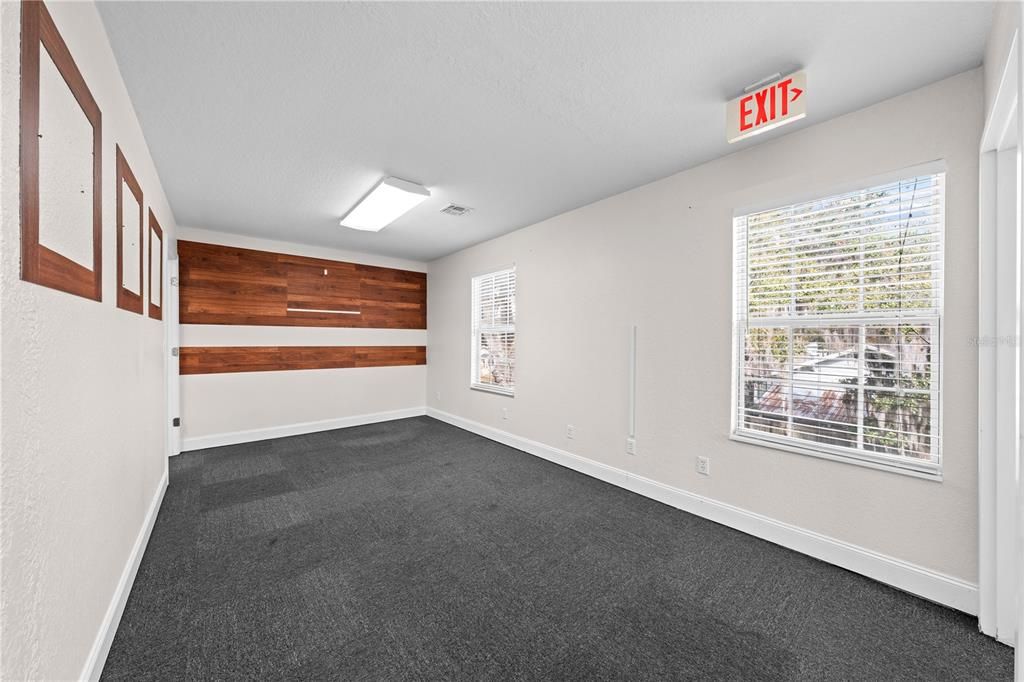 For Sale: $999,999 (0 beds, 0 baths, 4140 Square Feet)